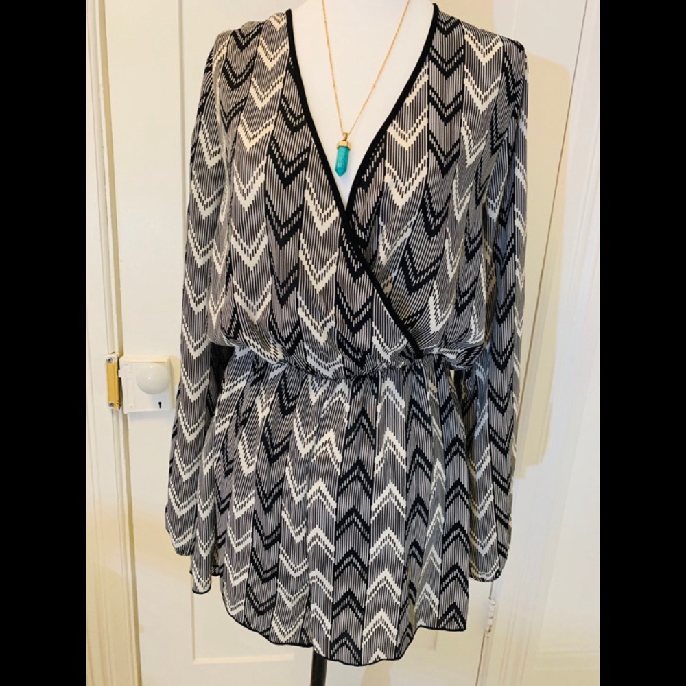 Black white romper